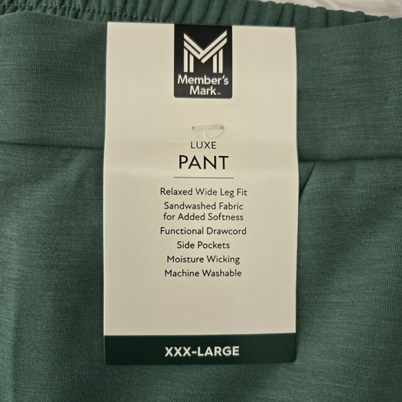 Member's Mark Women's Wide Leg Luxe Pants. Color: Green Jade. Size XXXL. New.S - Picture 10 of 10